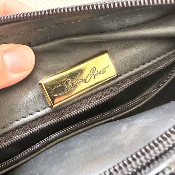 Sondra Roberts Vintage Black Leather Croc Embossed Rectangular Box Crossbody Bag - Picture 14 of 16